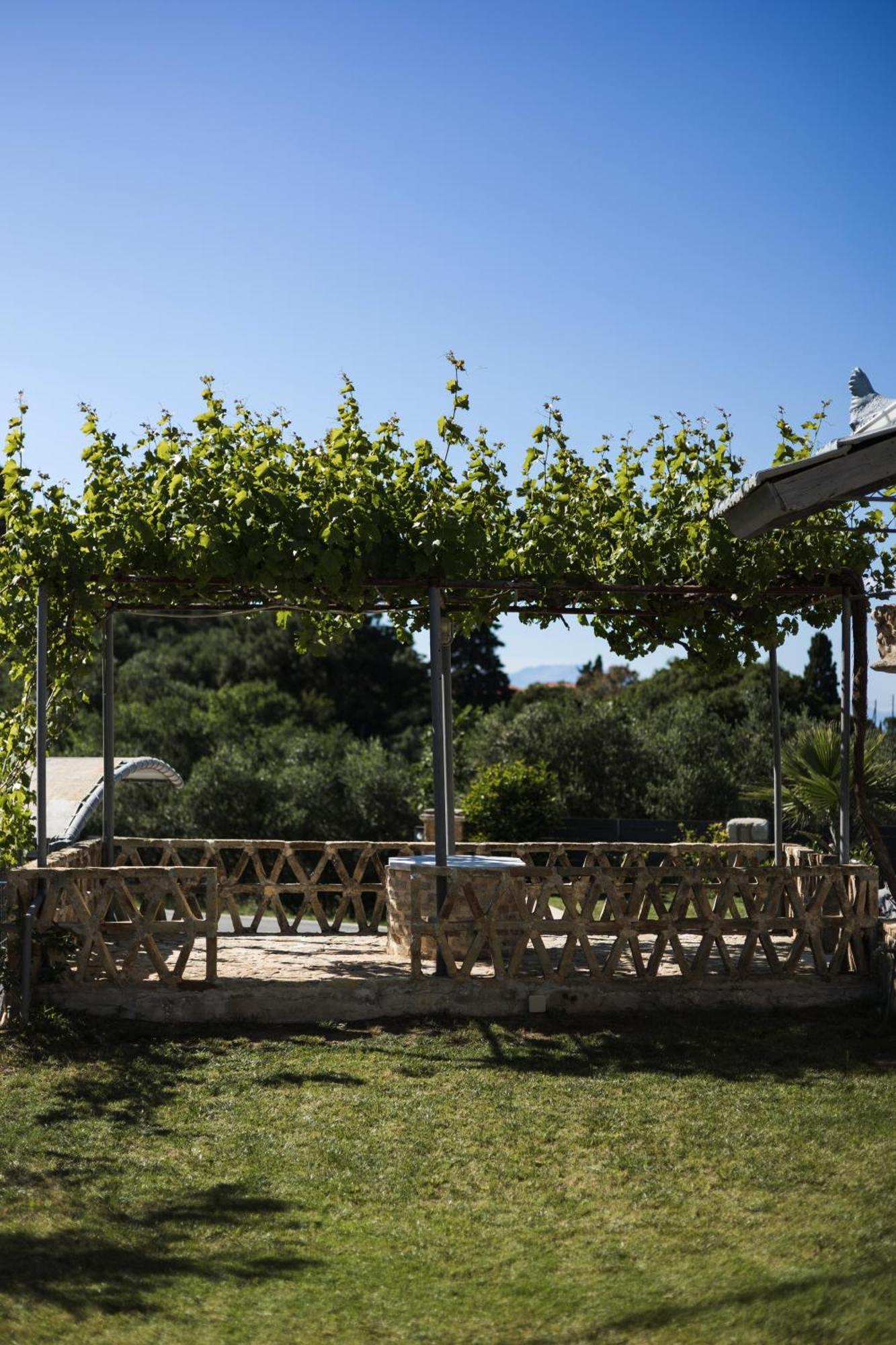 Binios Villa - Private Pool, Walking Distance From The Beach Ανω Βασιλικος Εξωτερικό φωτογραφία